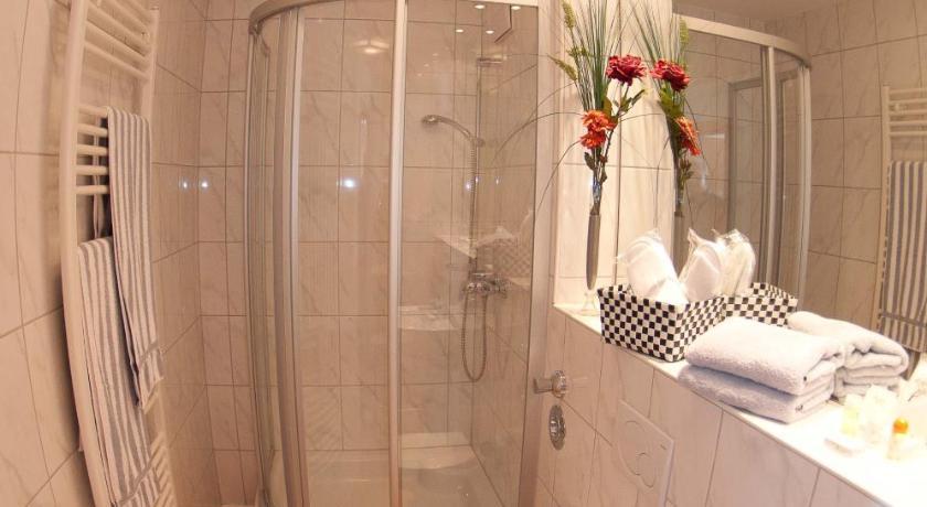 Haus Siegfried Appartements ซานเทน ภายนอก รูปภาพ