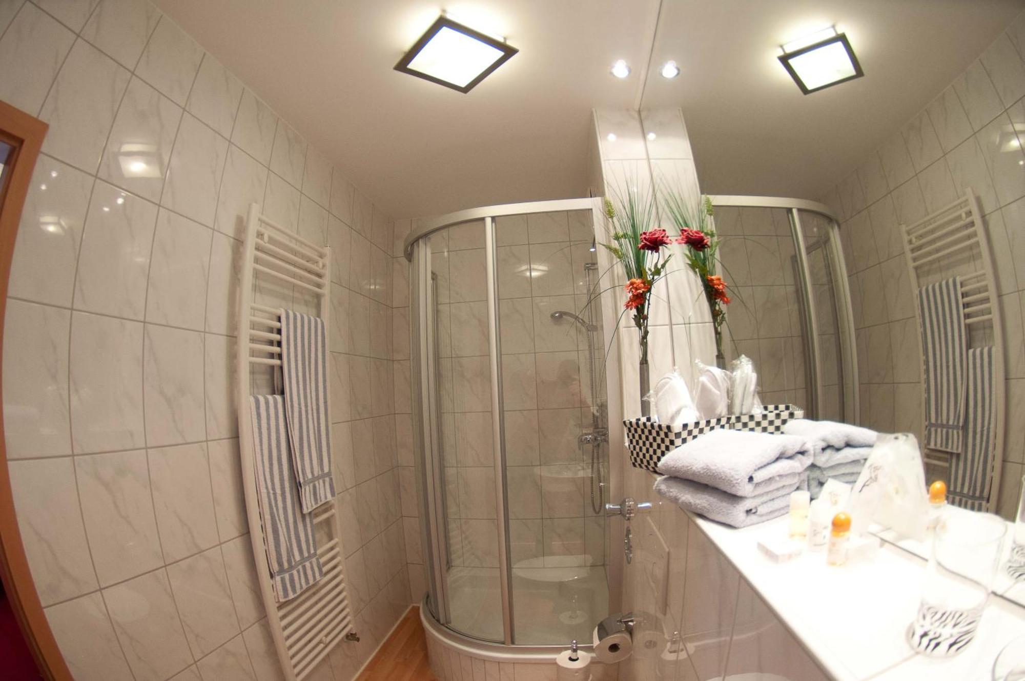 Haus Siegfried Appartements ซานเทน ภายนอก รูปภาพ