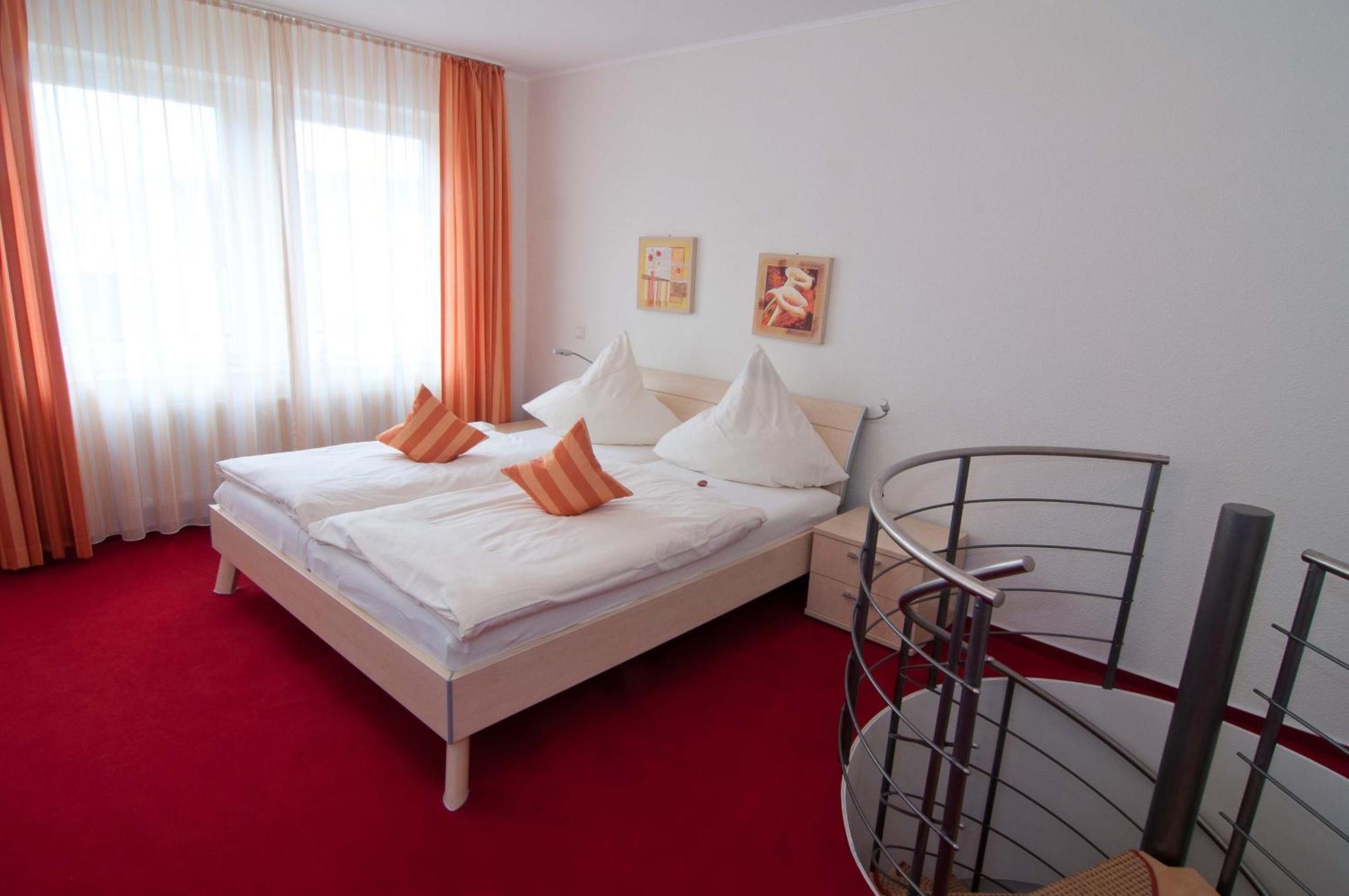 Haus Siegfried Appartements ซานเทน ภายนอก รูปภาพ